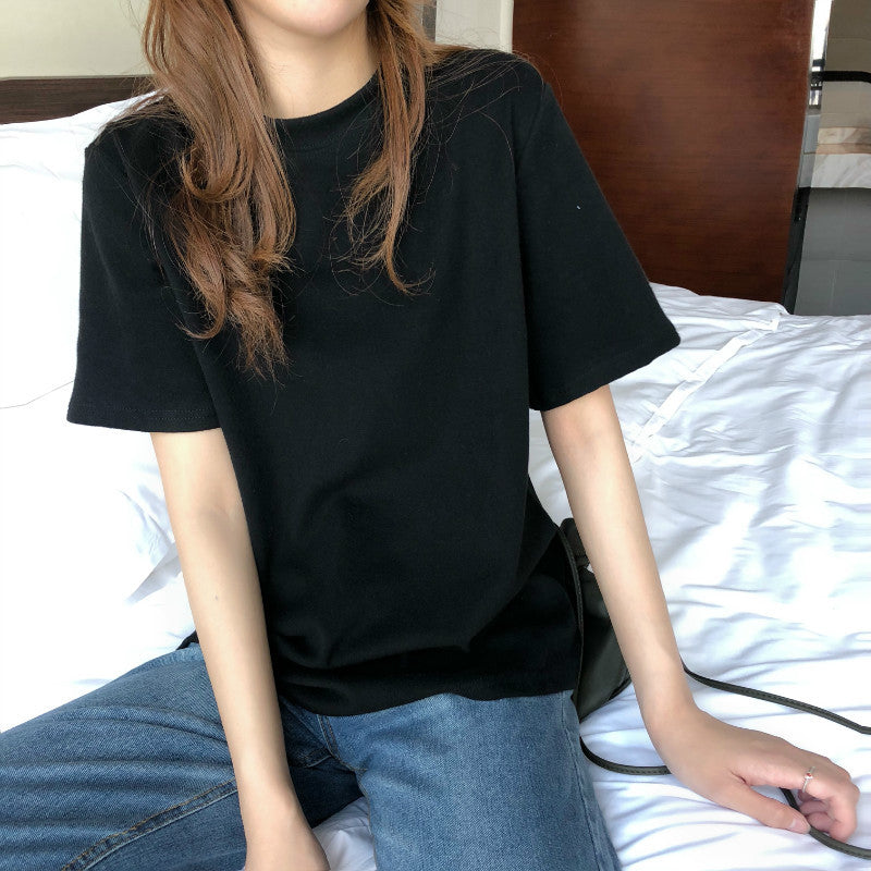 Short-Sleeved Cotton Top with 3D Effect Design for Stylish Look