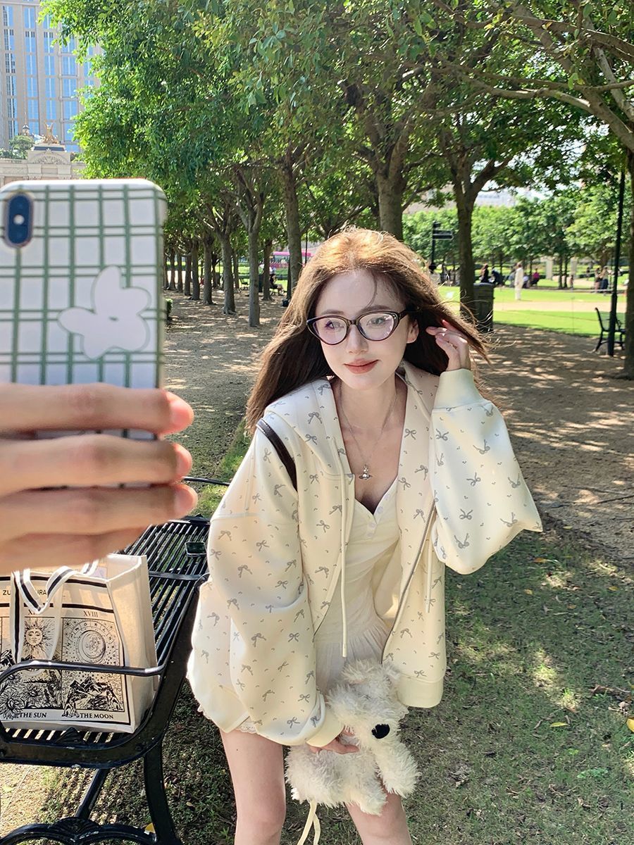 Floral Hooded Cardigan with Cozy Fleece Padded Design