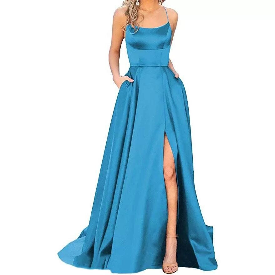 Bridesmaid Dress with Slimming Fit and Shoulder Hollow Design
