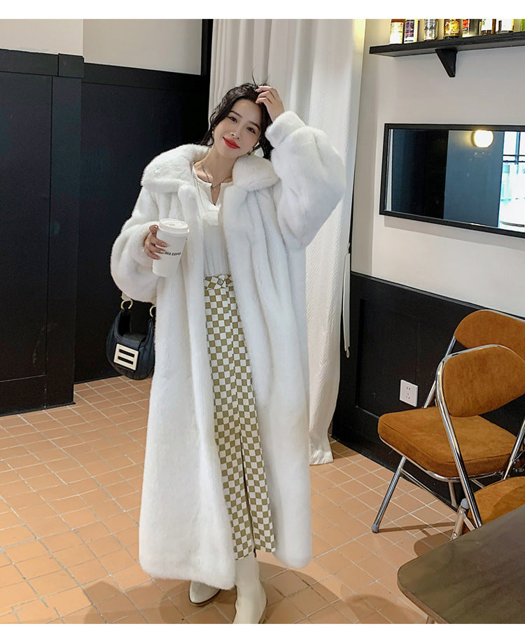 Leather Fur Coat with European Style for Trendy Outfits