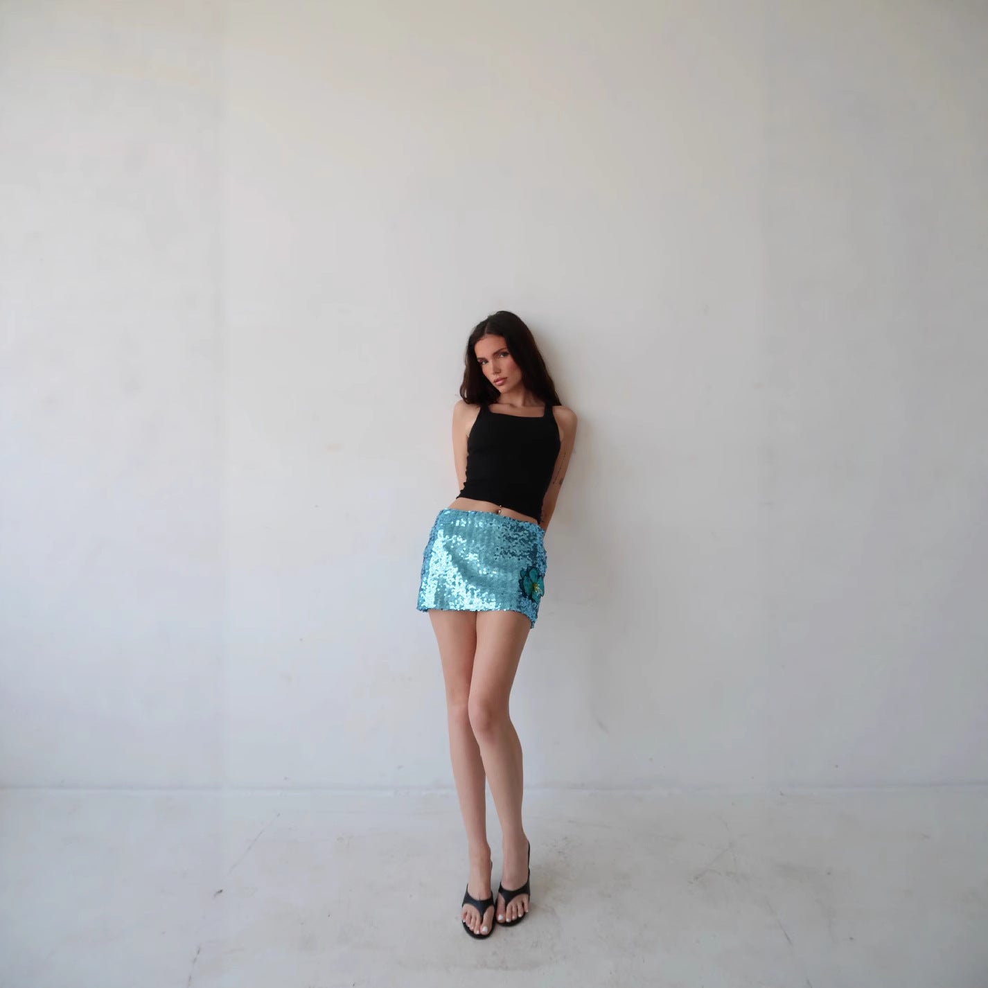 High Waist Miniskirt with Sequined Bow Decoration for a Flirty Look