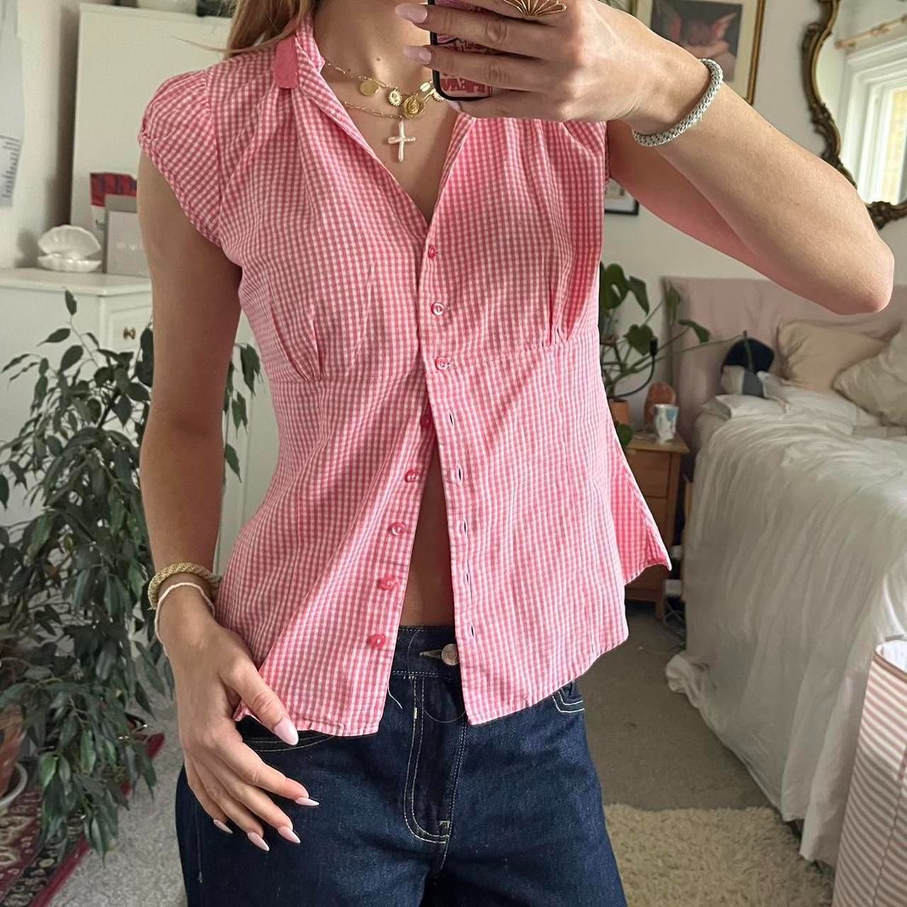 Plaid Shirt with Slim Fit Design for a Comfortable Look