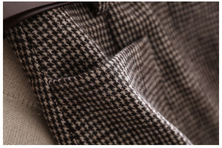 Houndstooth Skirt with High Waist Design for Effortless Style