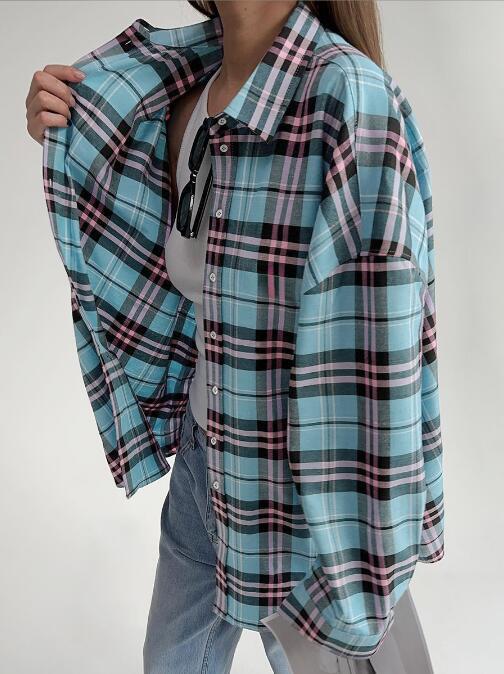 Casual Loose Design Plaid Shirt with Relaxed Fit for Effortless Style