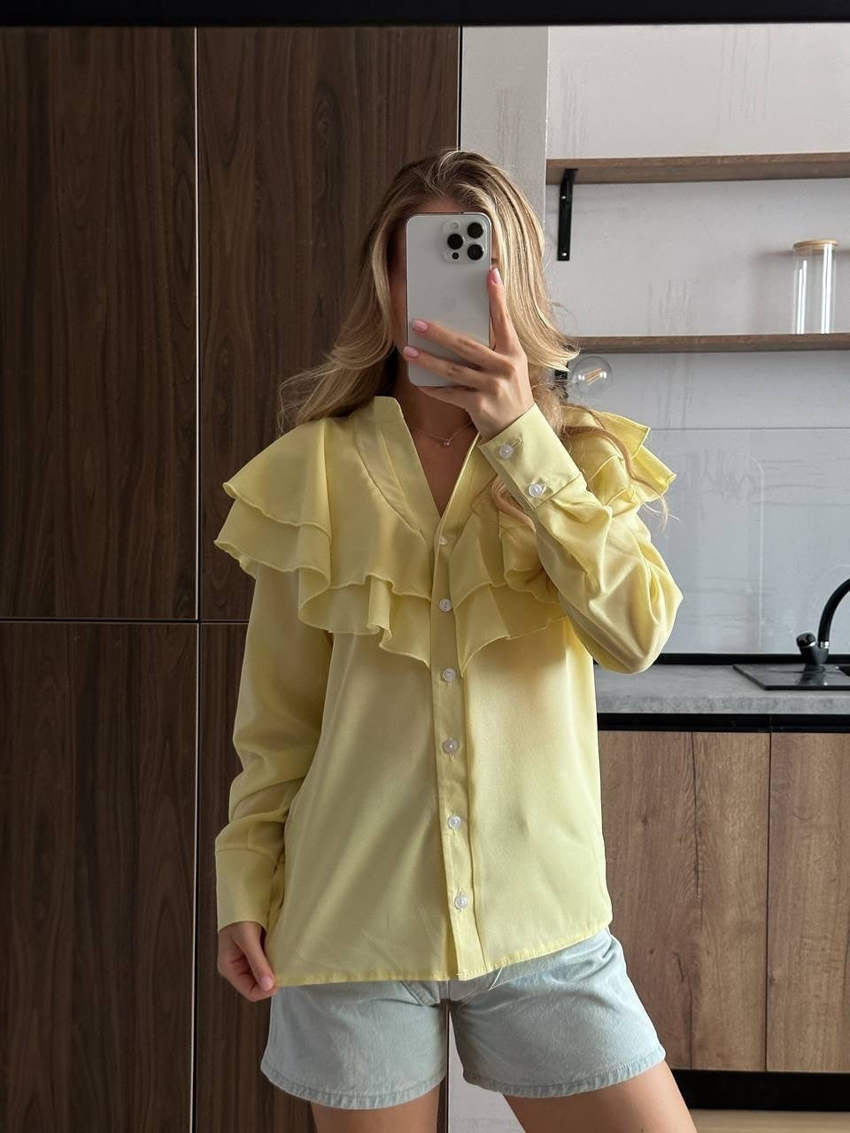 Chiffon Casual Lotus Leaf V-neck Blouse with Loose Fit Style