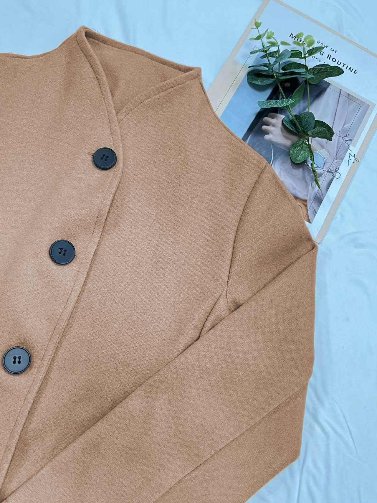 Minimalist Long Sleeve Lapel Button Slim-fit Woolen Coat