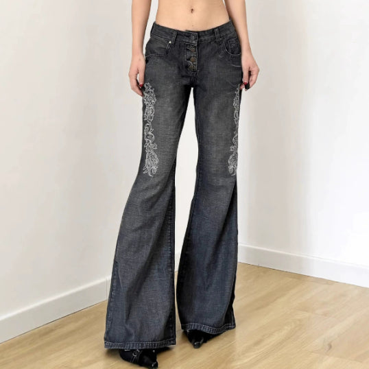 Skinny Jeans with Retro Style and Micro Elasticity