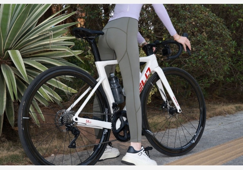 Bicycle Trousers with Breathable Fabric for Cycling Adventures