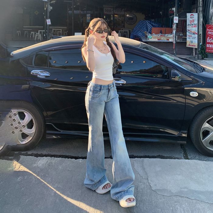 Bell-bottom Jeans with Slim Fit Stretch for Effortless Style