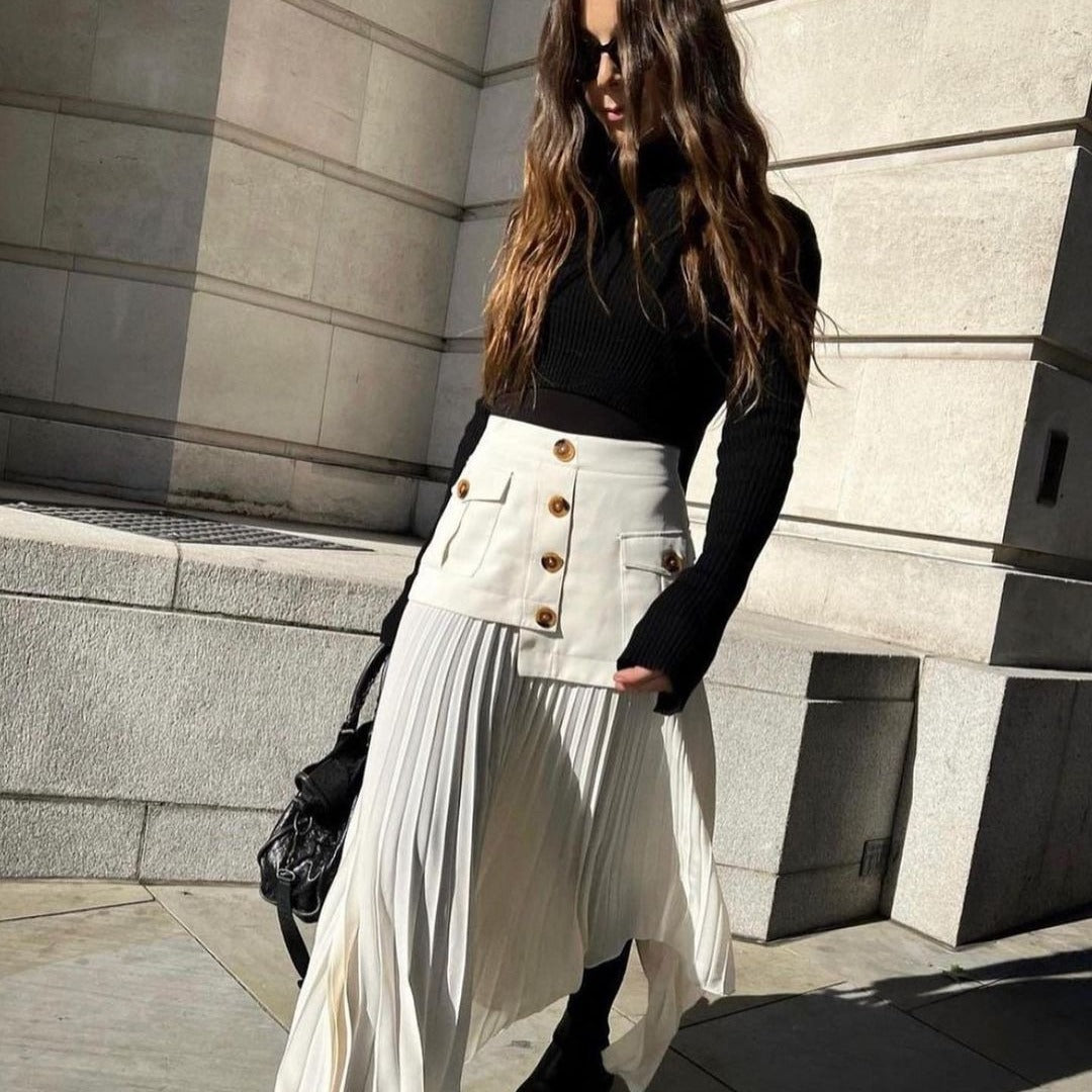 Pleated Skirt with Multi-button Pocket Design for Versatile Styling