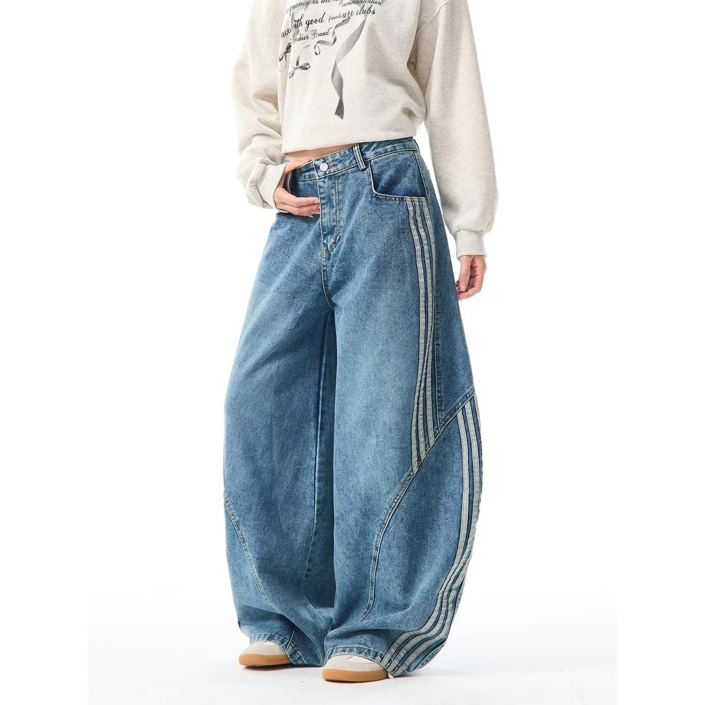 Retro Large Pocket Machete Jeans with Wide Leg Style