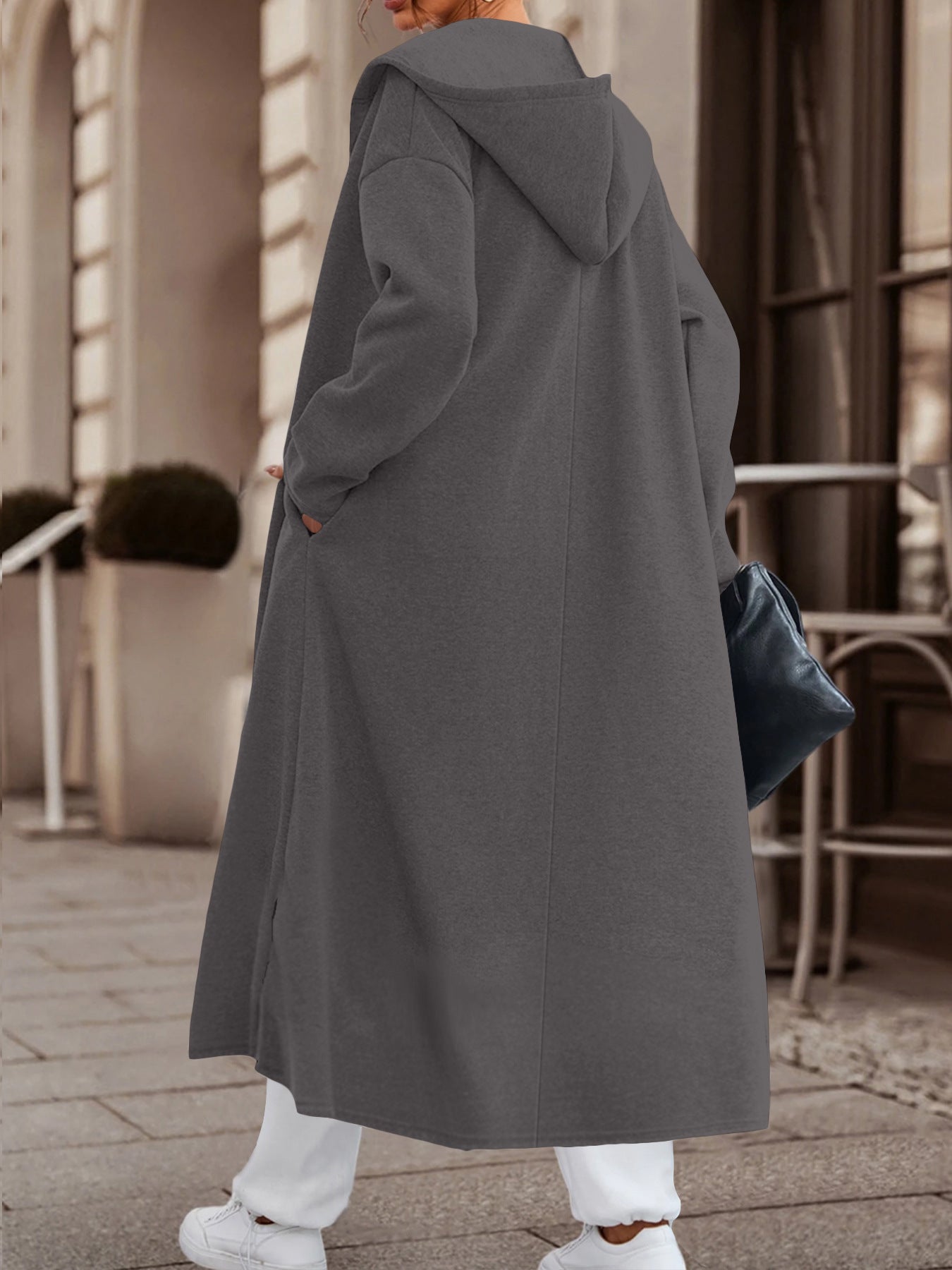 Long Cardigan Jacket with Versatile Colors and Cozy Fabric