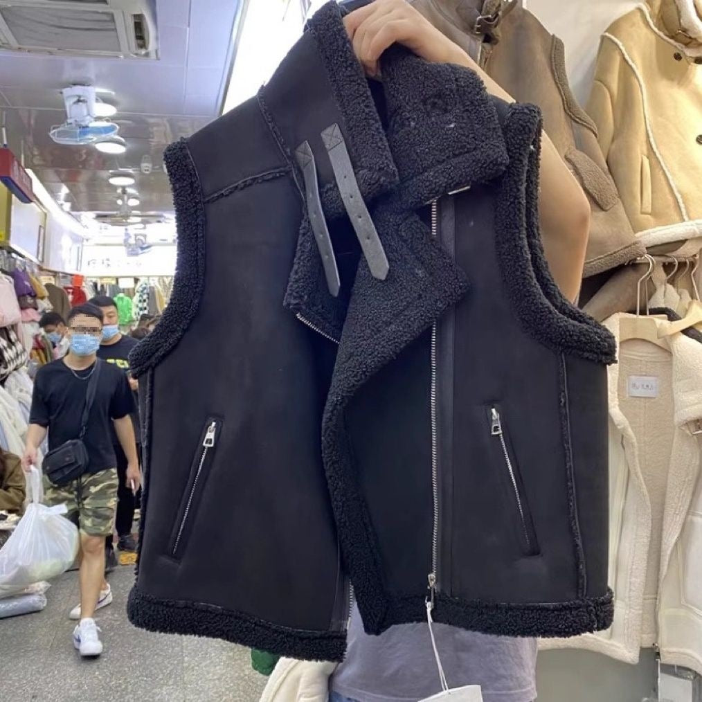 Berber Fleece Motorcycle Vest with Stylish Western Design