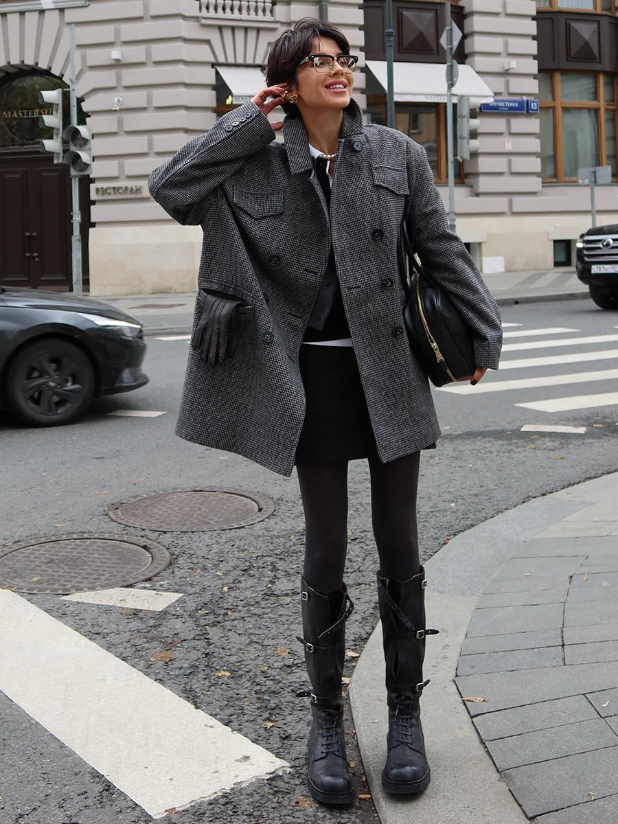 Mid-length Double-breasted Coat with Classic British Style