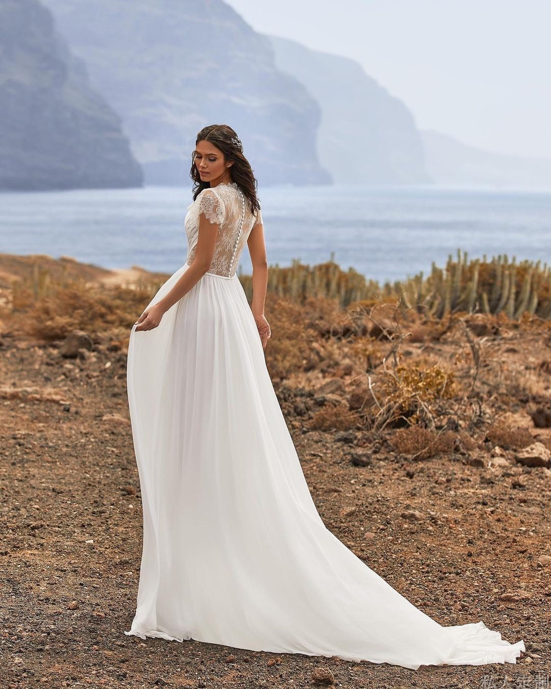 Backless Dress with High Waist Design for Beach Vacations