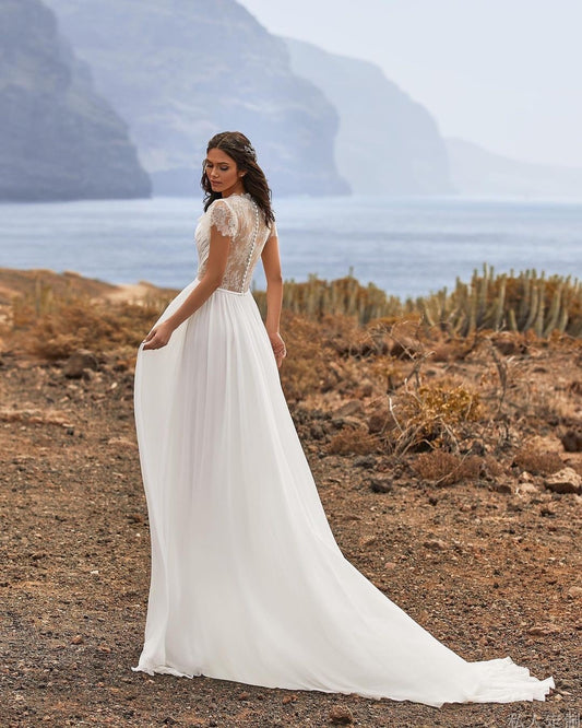 Backless Dress with High Waist Design for Beach Vacations