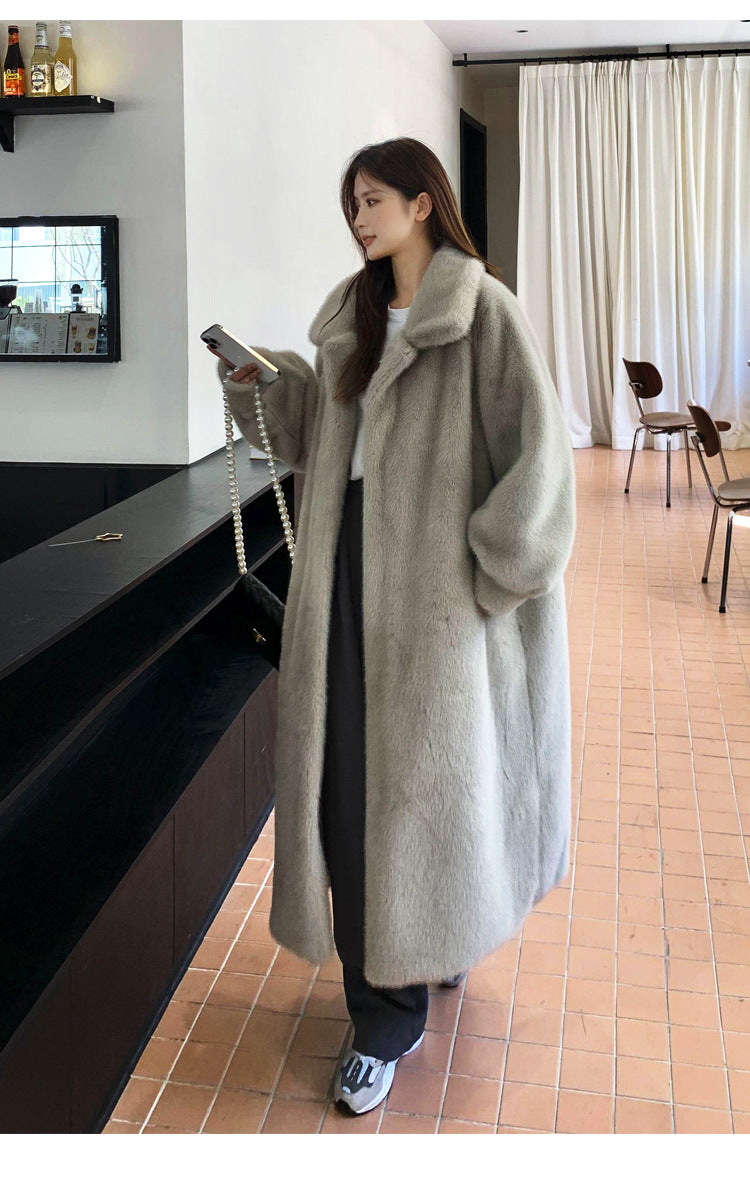 Leather Fur Coat with European Style for Trendy Outfits