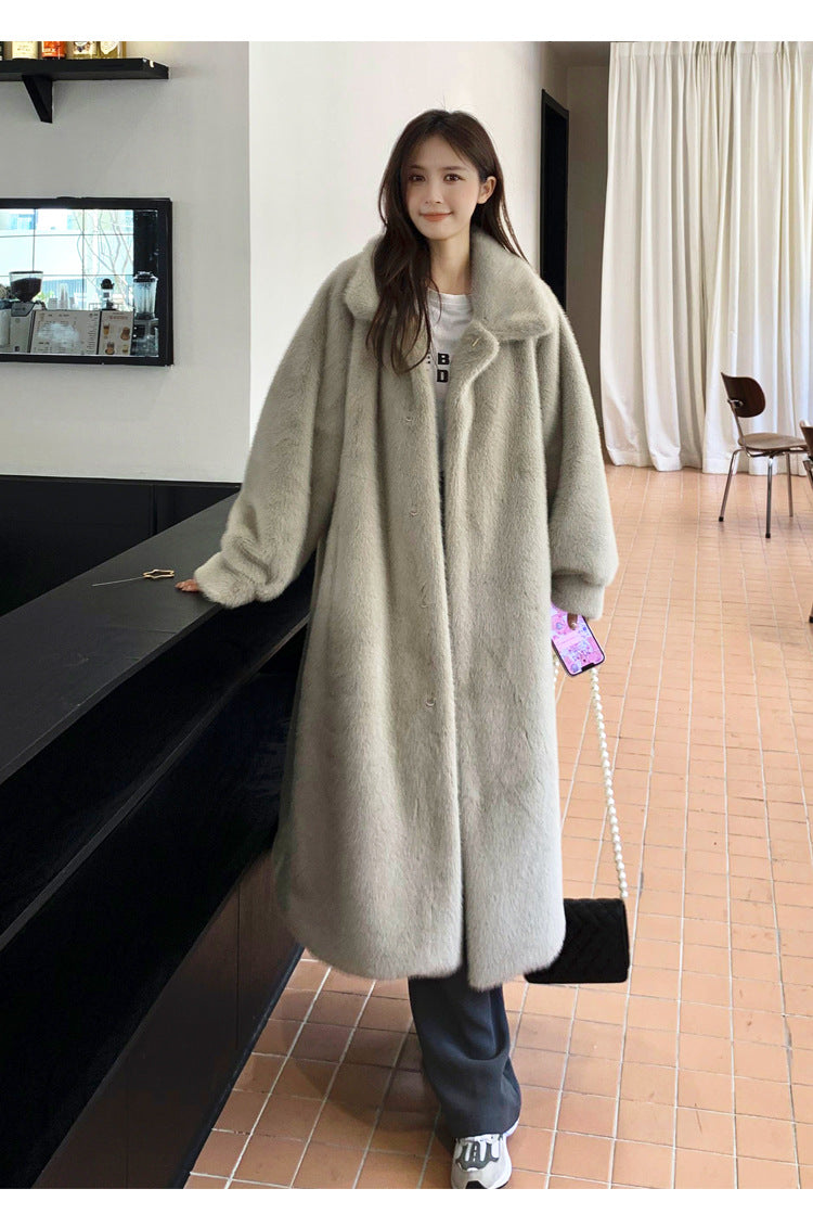 Leather Fur Coat with European Style for Trendy Outfits