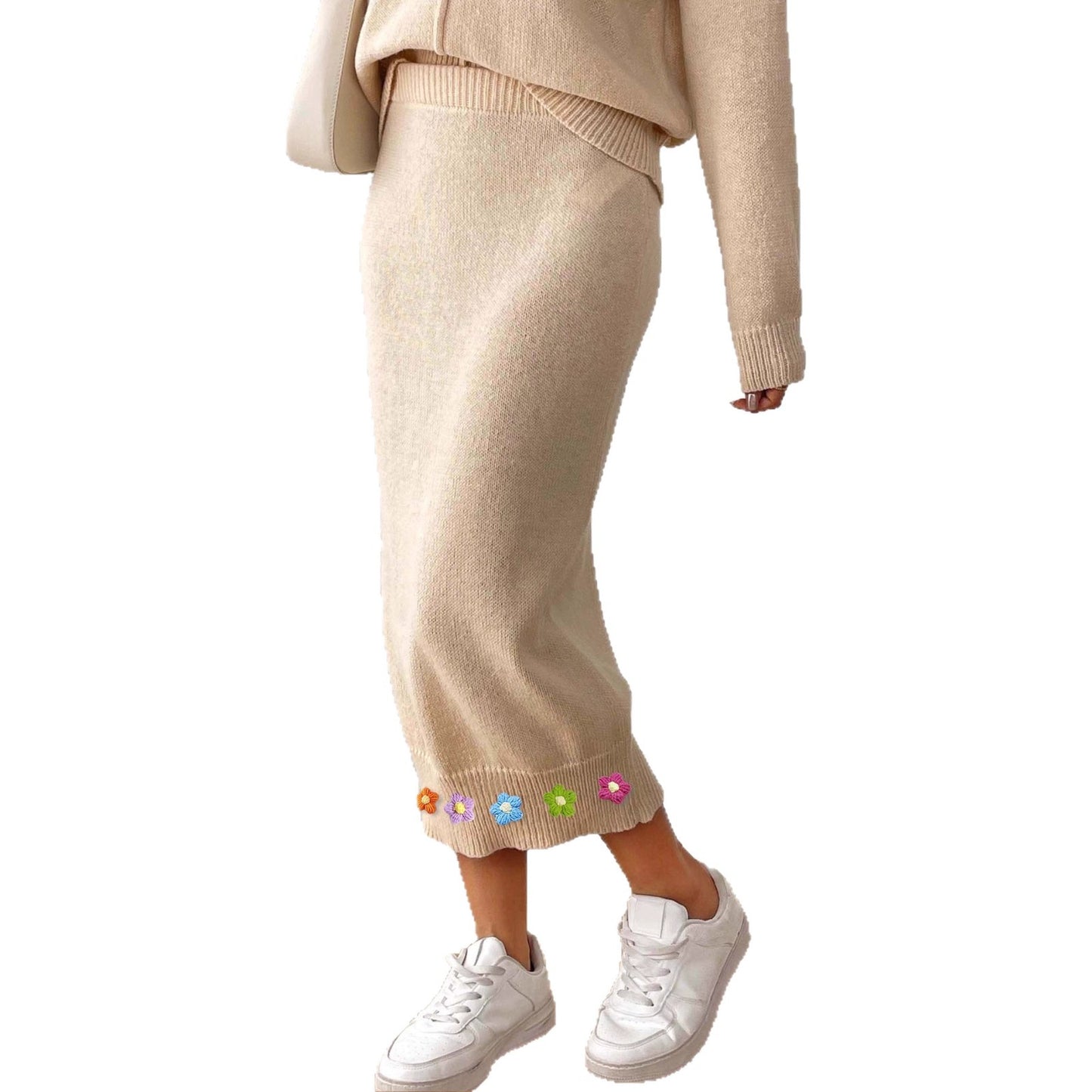 Crocheted Decorative Skirt with Unique Three-Dimensional Flower Design