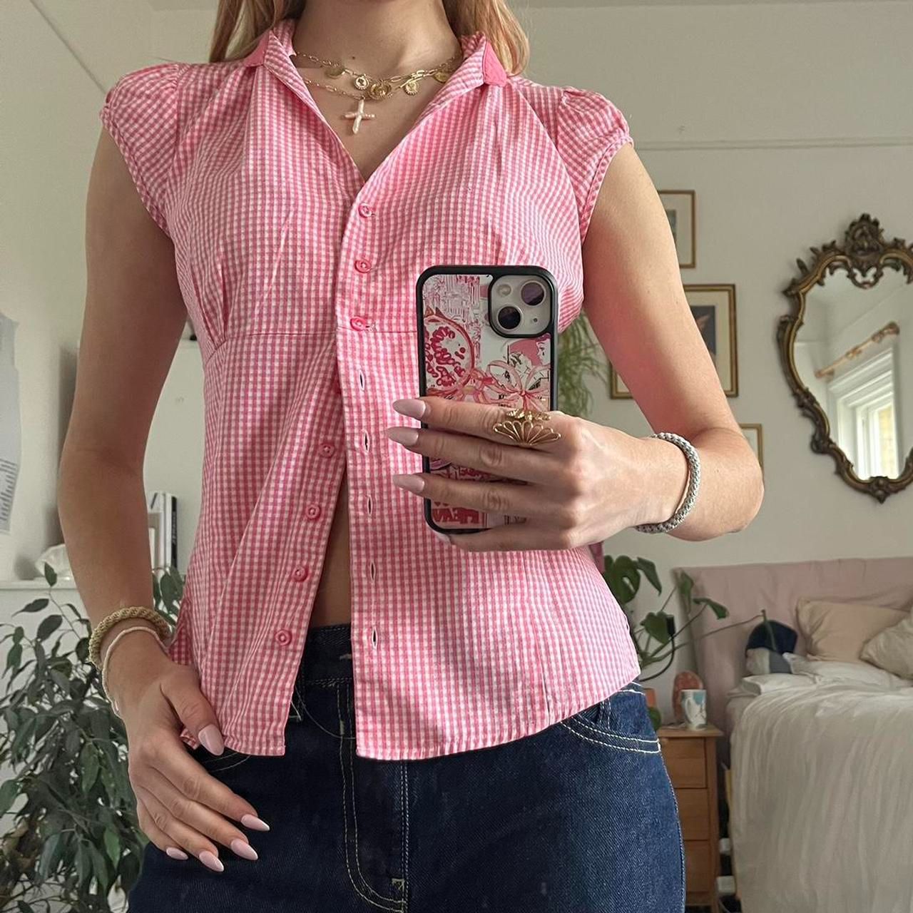 Plaid Shirt with Slim Fit Design for a Comfortable Look