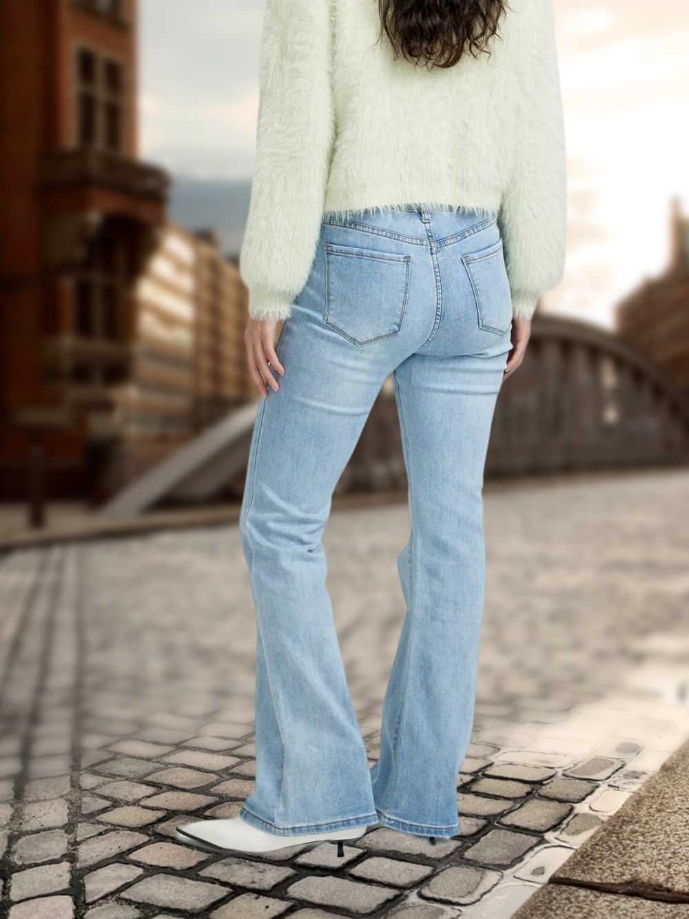 Mid-waist Retro Denim Bell-bottom Pants with Stretch Fabric Design