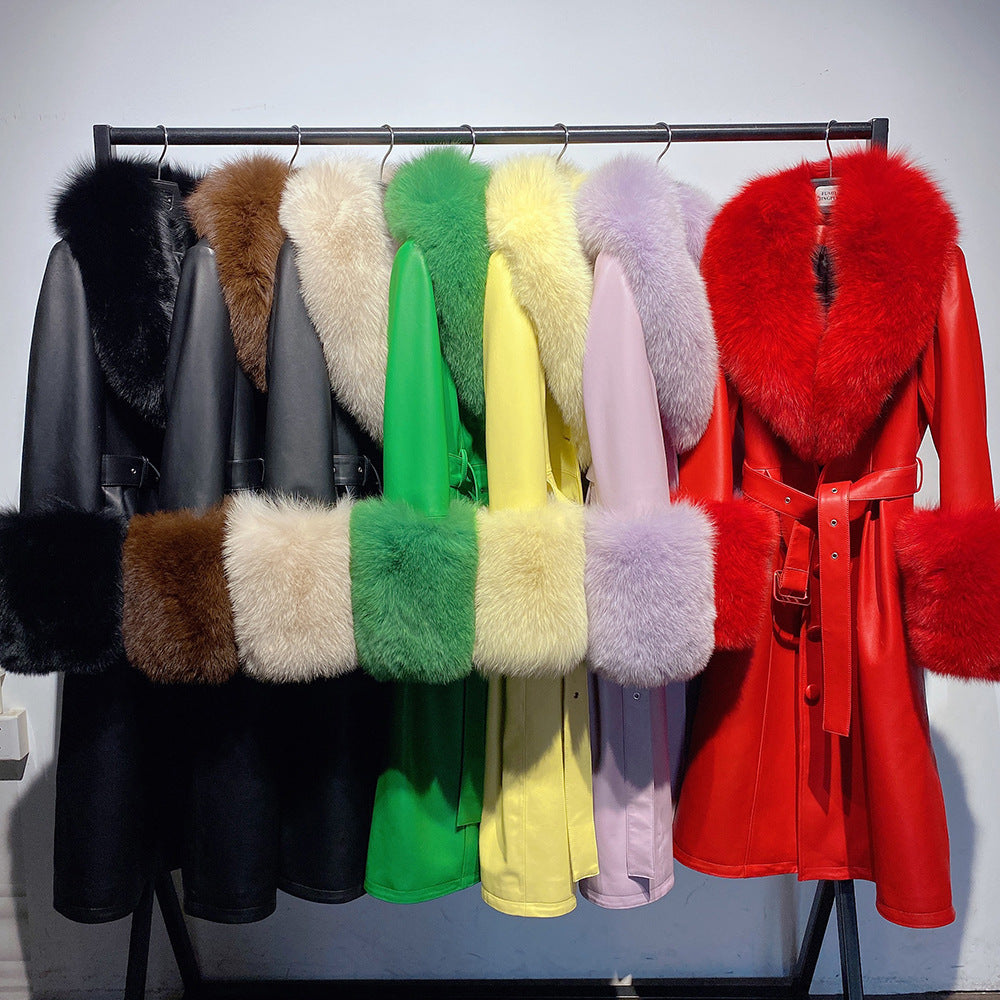 Slim-fit Leather Sheepskin Coat with Luxurious Fox Fur Lining