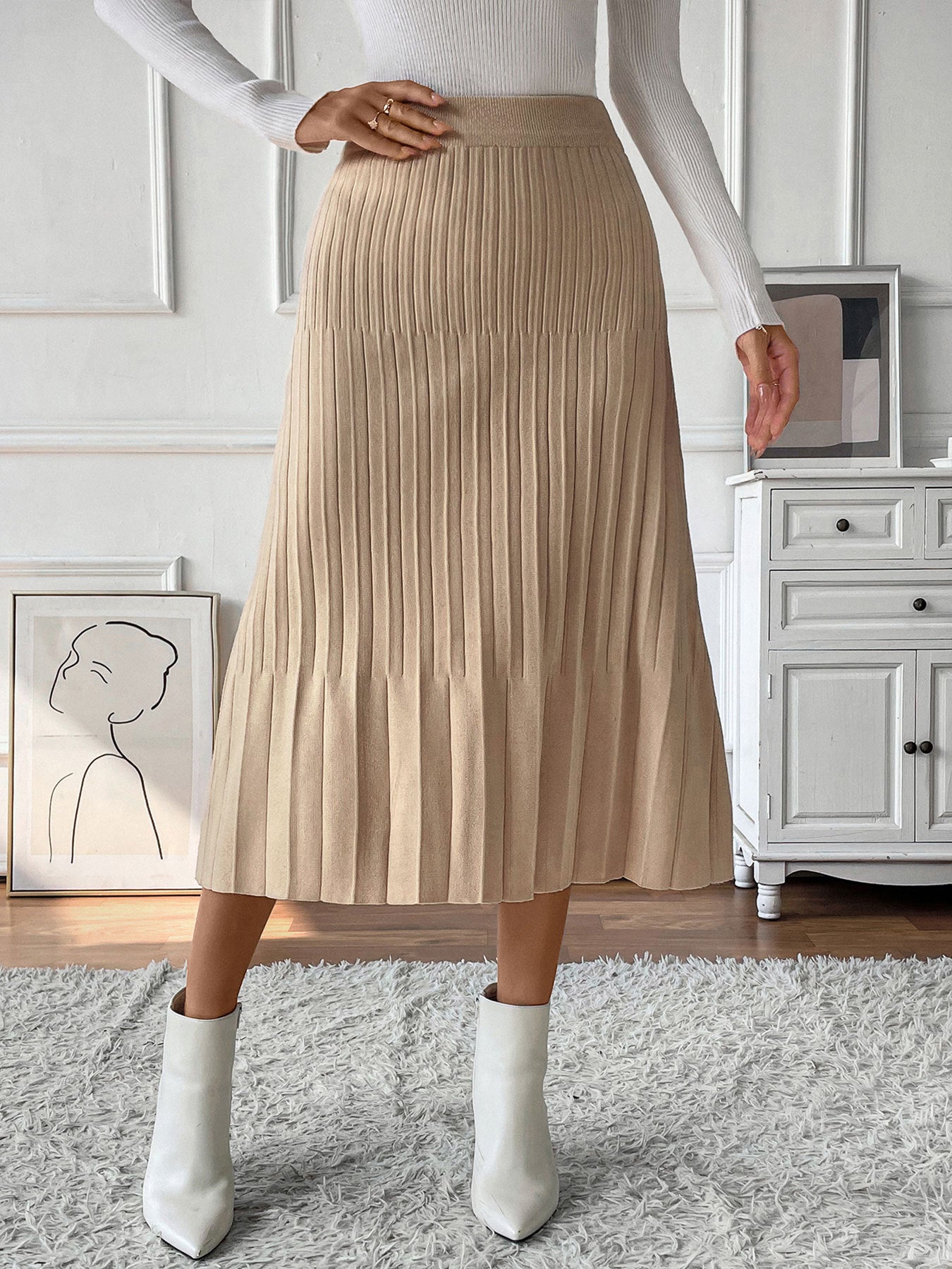 Slim Fit Pleated Skirt with High Elasticity for Effortless Style