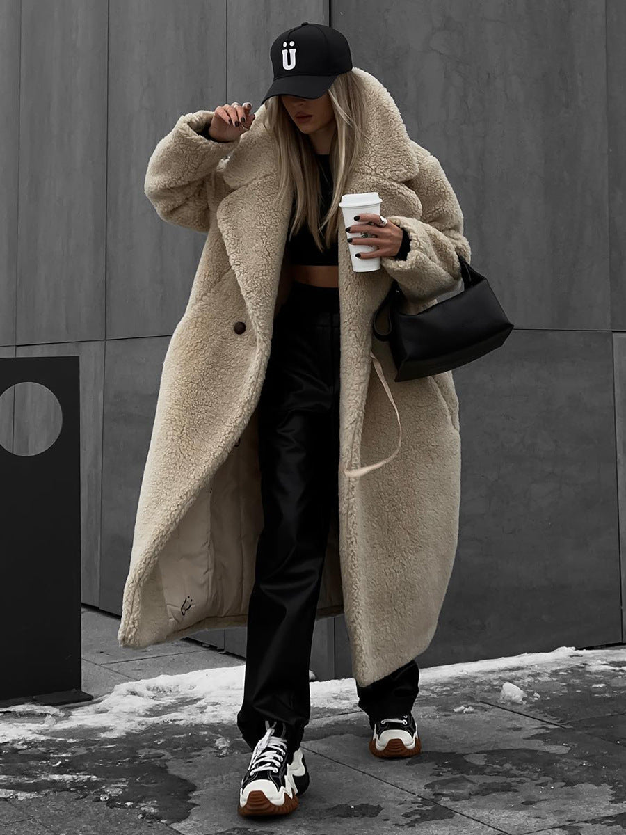 Polyester Long Button Cashmere Coat with Luxurious Fur Collar