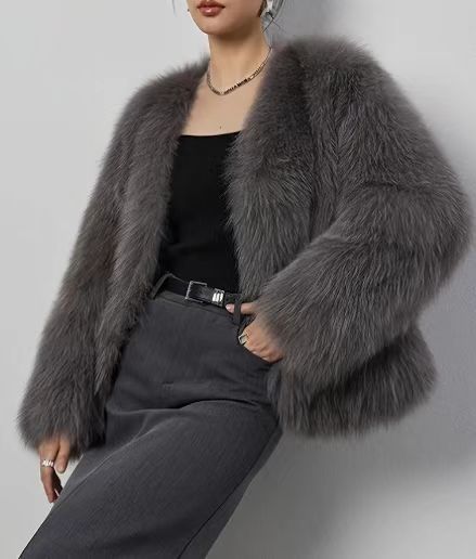 Artificial Fur Coat with Trendy Pocket Design for Stylish Outfits