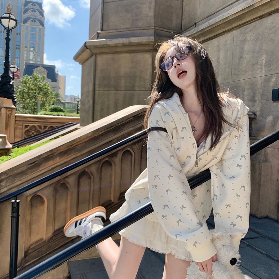 Floral Hooded Cardigan with Cozy Fleece Padded Design