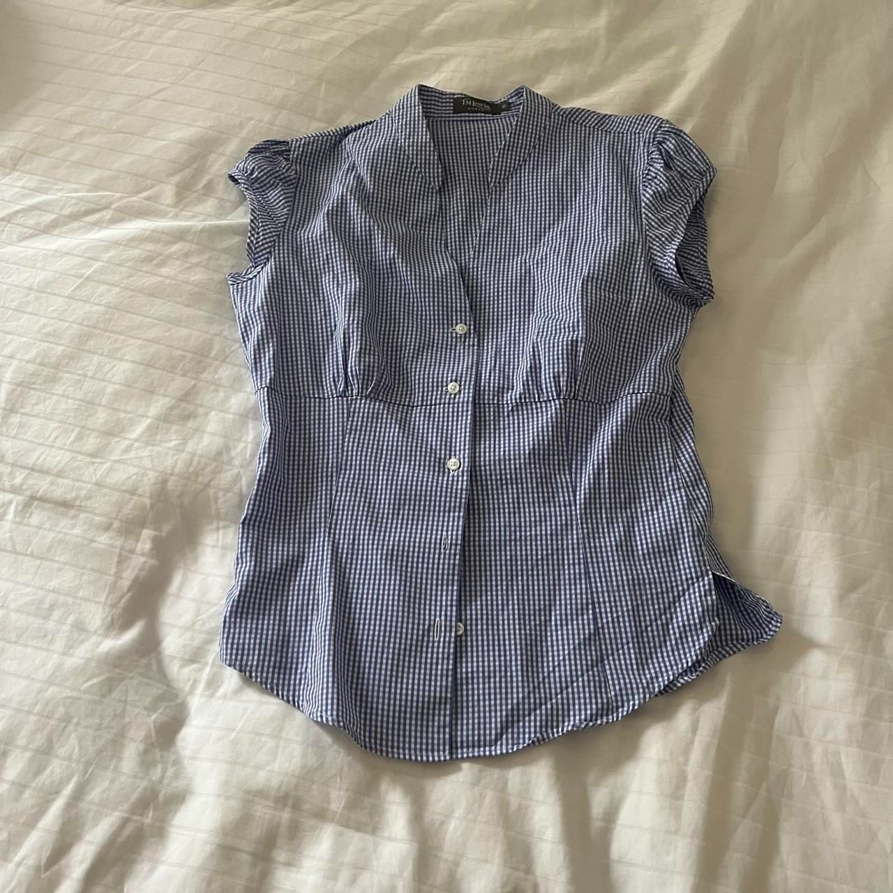 Plaid Shirt with Slim Fit Design for a Comfortable Look