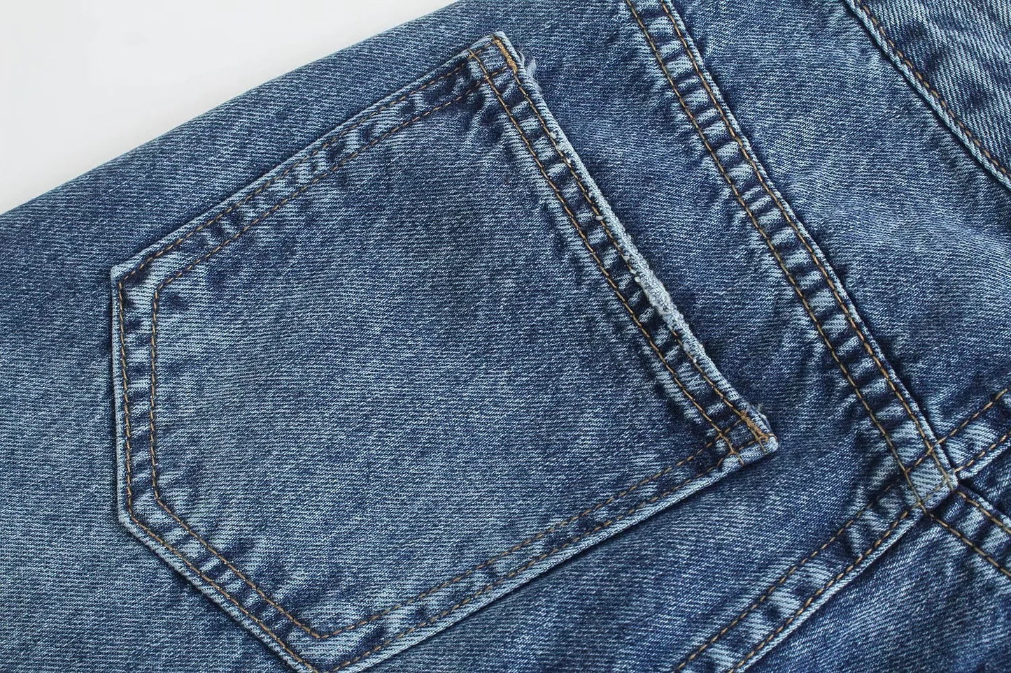 High Waist Loose Casual Denim Trousers with Straight-Leg Style