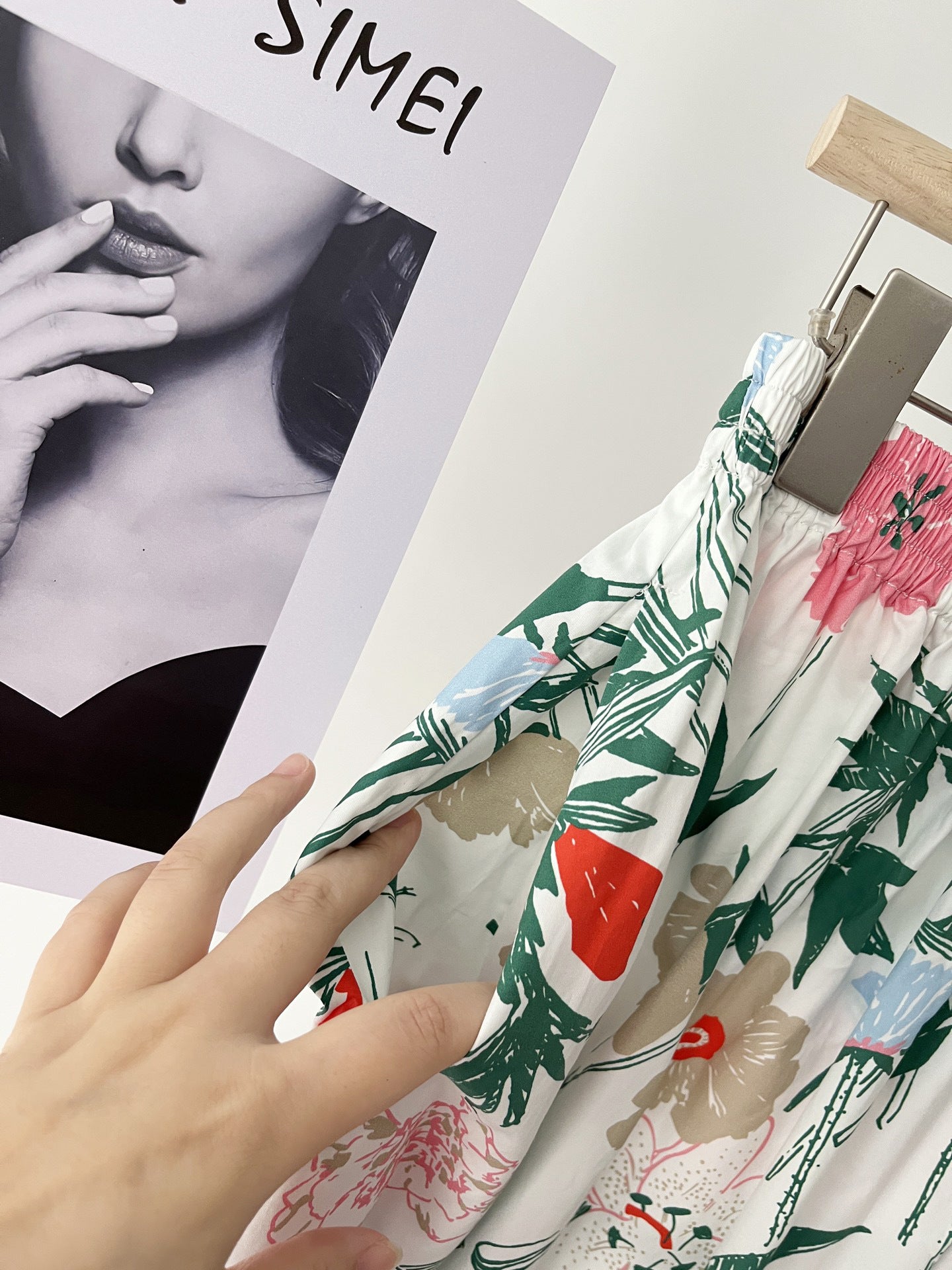 High Waist Slimming A-Line Skirt with Comfortable Cotton Fabric