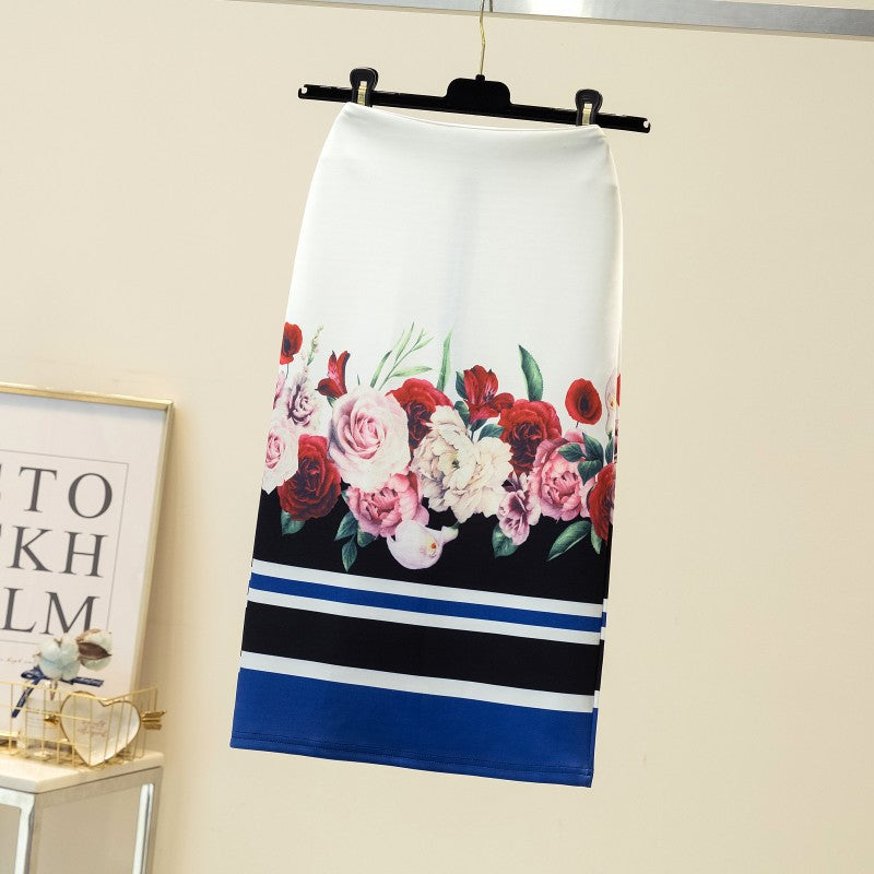 Pencil Skirt with Elegant Printed Design for a Chic Look