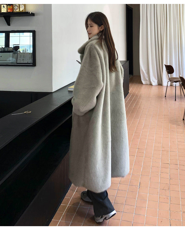 Leather Fur Coat with European Style for Trendy Outfits