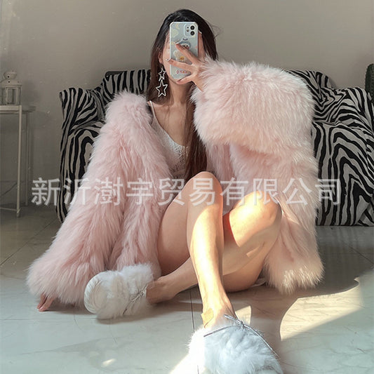 Fur Coat with Hooded Design for Stylish Winter Comfort