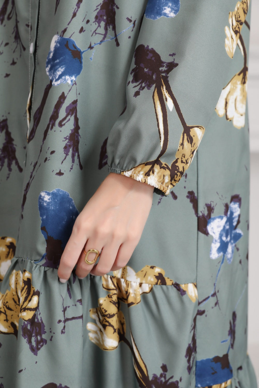 Floral Print Long Dress with Comfortable Cotton-Linen Blend Fabric