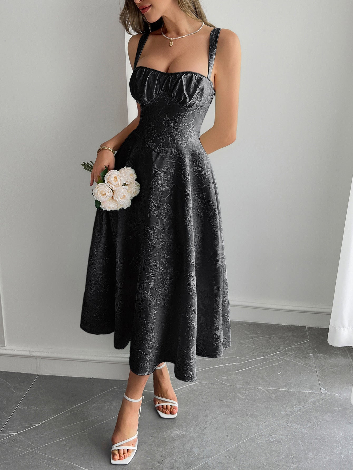 Maxi Dress with Adjustable Waist and A-Line Skirt Style