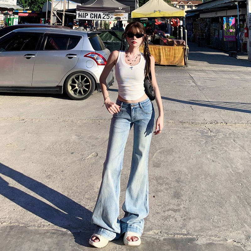 Bell-bottom Jeans with Slim Fit Stretch for Effortless Style