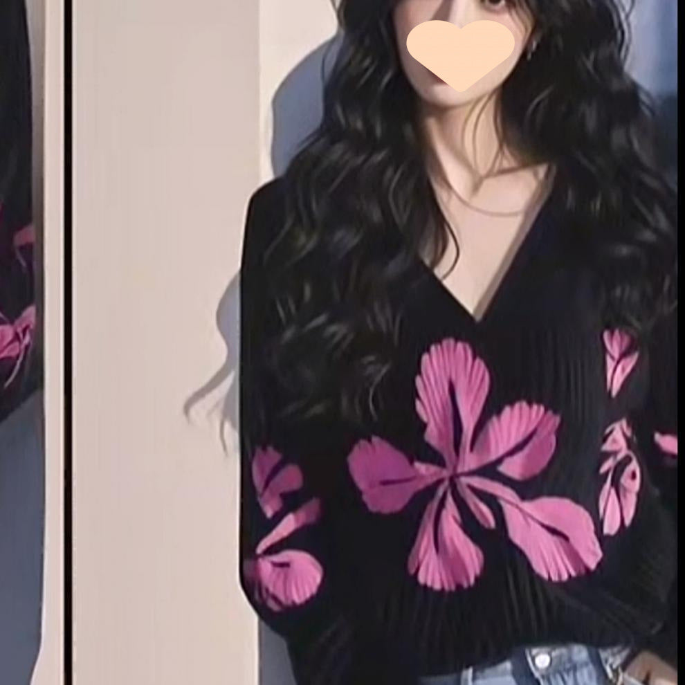 Black Flower Print Top with Flight Sleeves for Effortless Style