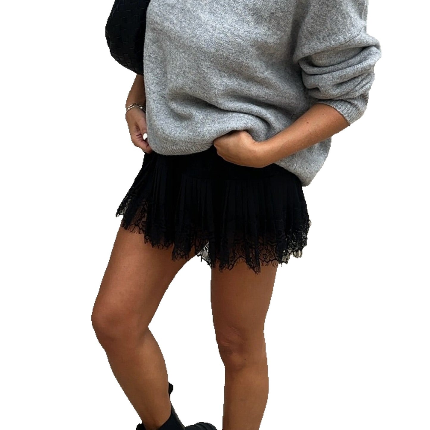 Pleated Mini Lace Skirt with Classic Retro Style