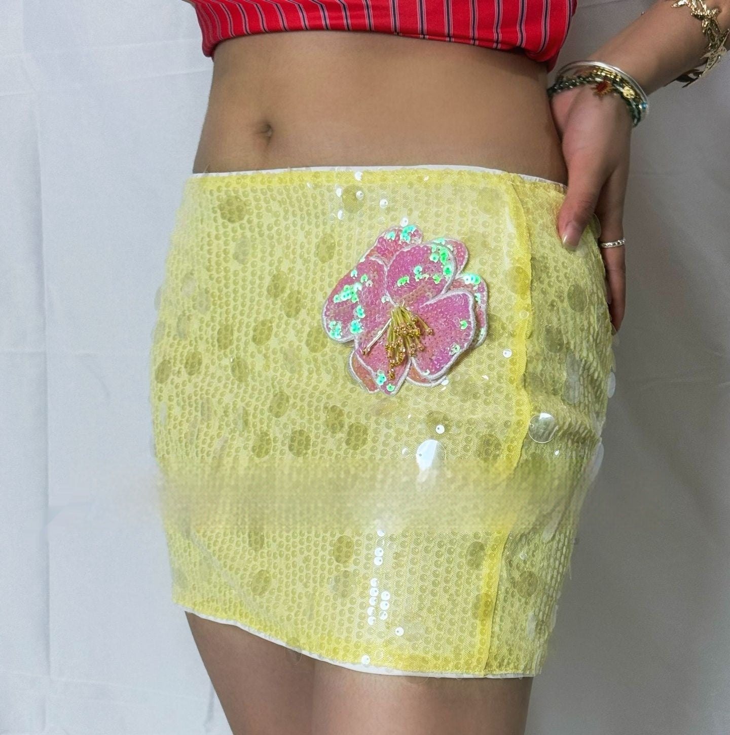Slim-fit Sequined Short Skirt with Hip-wrapped Design
