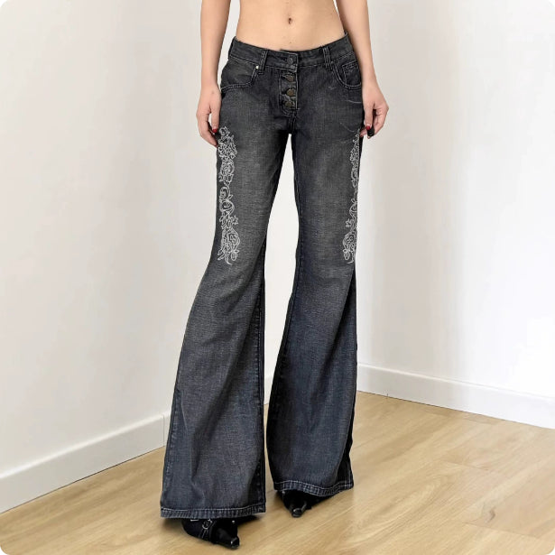 Skinny Jeans with Retro Style and Micro Elasticity