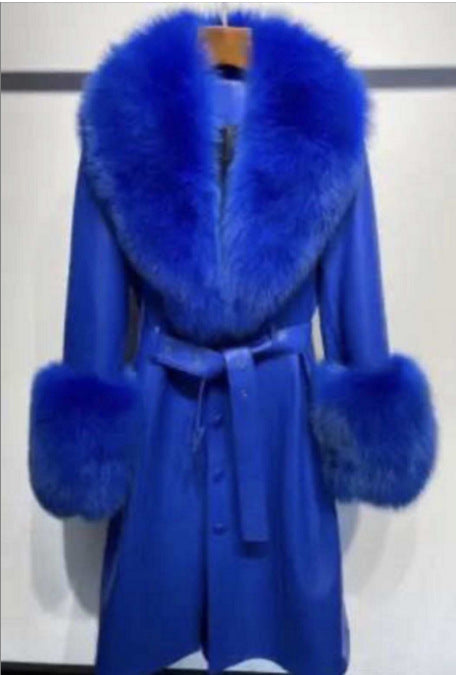 Slim-fit Leather Sheepskin Coat with Luxurious Fox Fur Lining