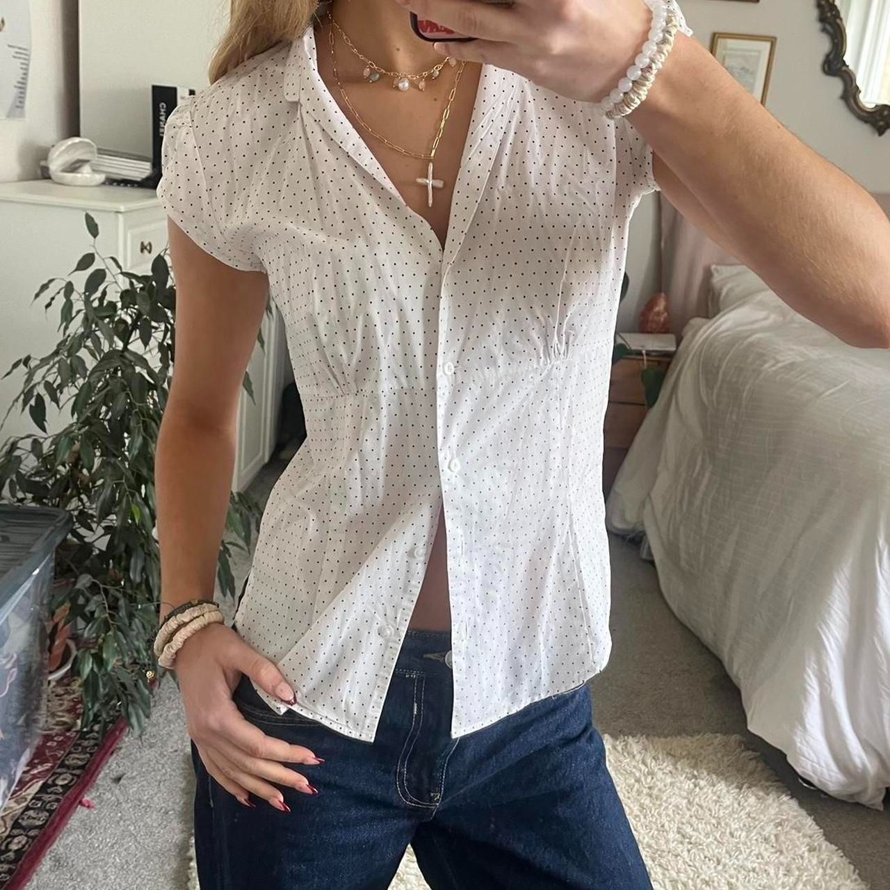 Plaid Shirt with Slim Fit Design for a Comfortable Look