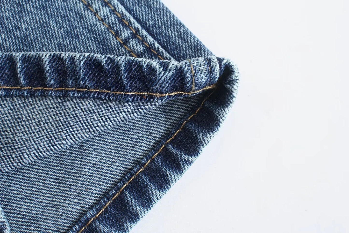 High Waist Loose Casual Denim Trousers with Straight-Leg Style