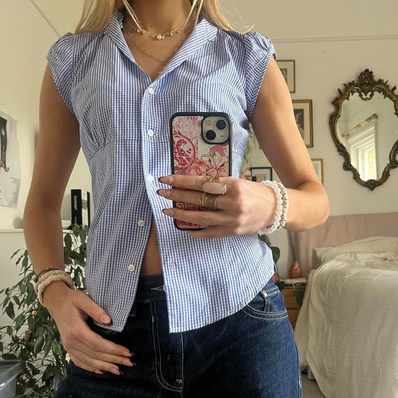 Plaid Shirt with Slim Fit Design for a Comfortable Look