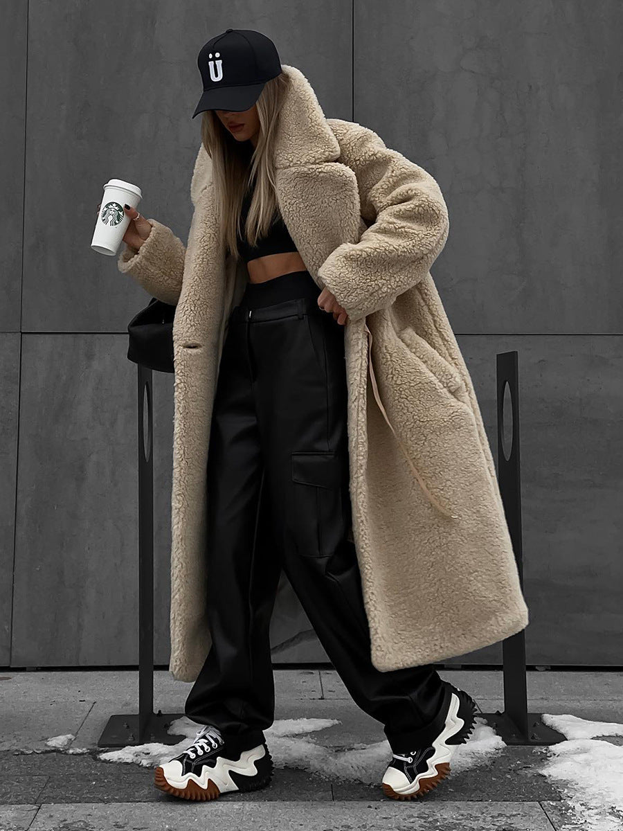 Polyester Long Button Cashmere Coat with Luxurious Fur Collar