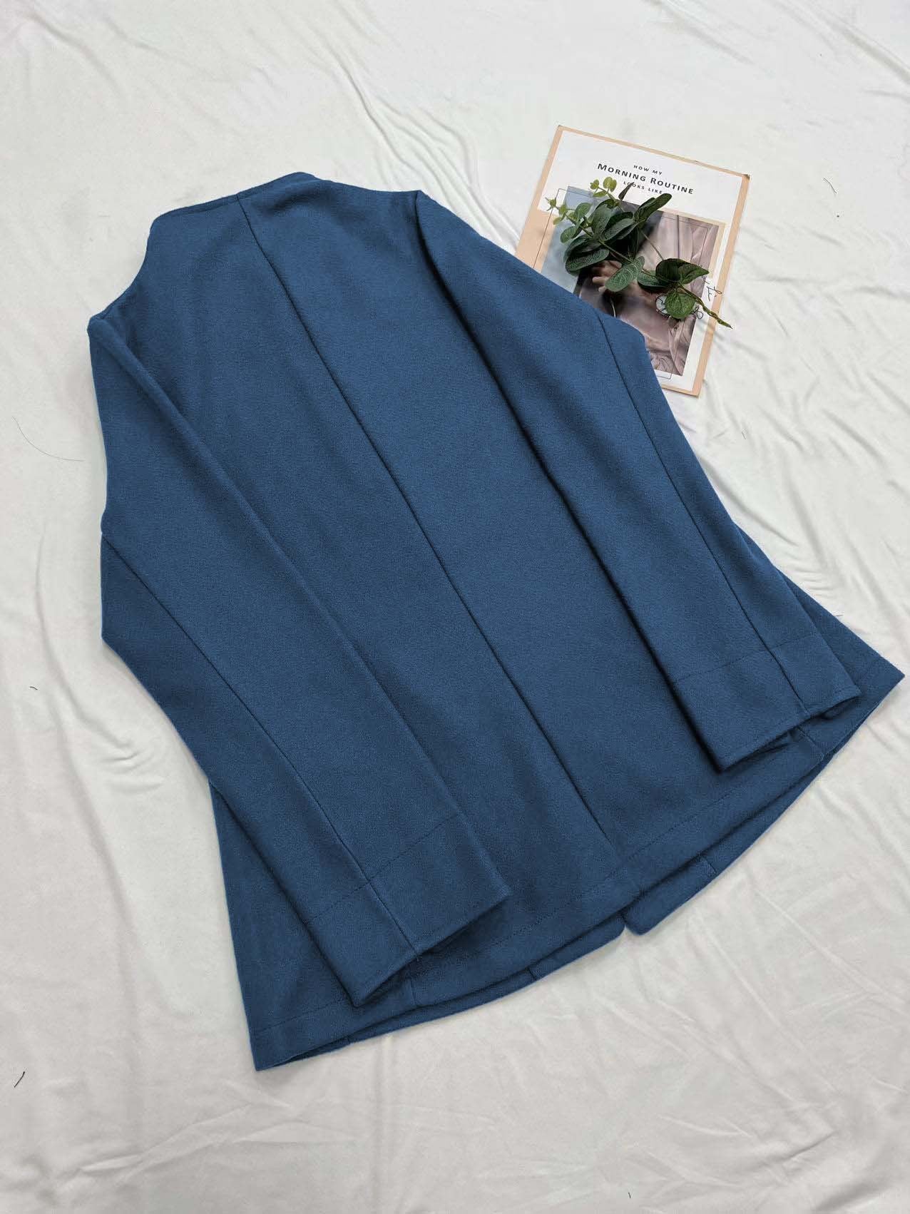 Minimalist Long Sleeve Lapel Button Slim-fit Woolen Coat