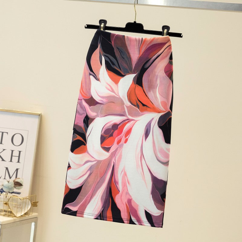 Pencil Skirt with Elegant Printed Design for a Chic Look